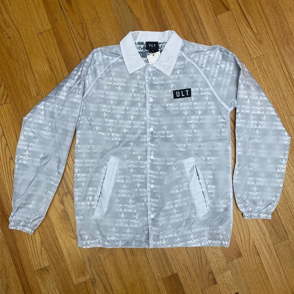 Ult R Logo Jacket ULT | Jackets & Coats | Ult Ghost Triangle Skull Lightweight Coaches ...